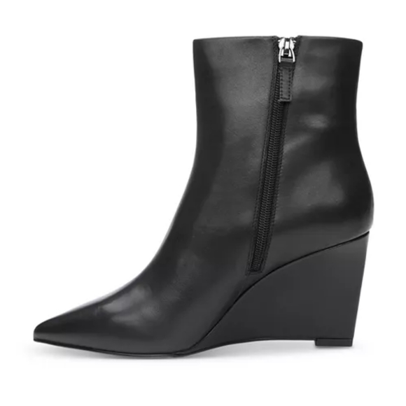 SANCTUARY Women's Pacer Pointed Toe Wedge Booties. Size 10. Color Black. - Picture 11 of 12